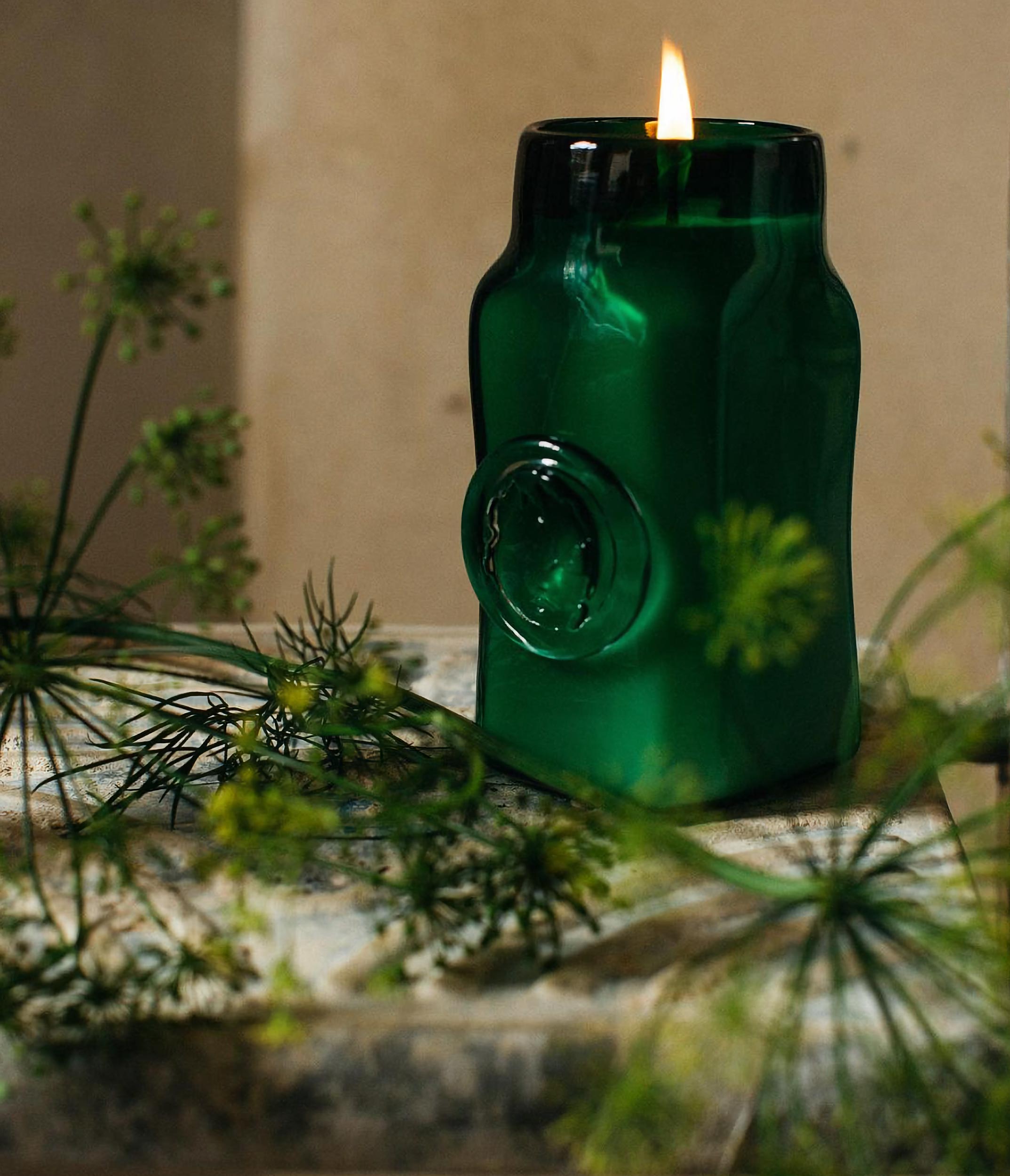 Jessica MacCormick: Lifestyle shoot for Curionoir 